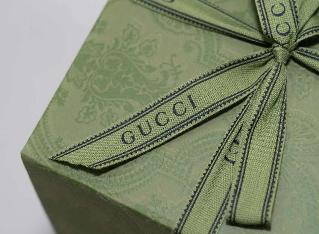 The Role of ‘Mood Packaging’ in Fashion Retail - Gamut Packaging