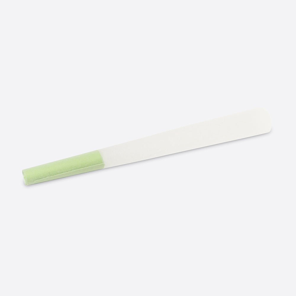 CUSTOM CONES USA | 1 1/4 Size Pre - Rolled Cones w/ Green Filter Tip | 84mm - Refined White Paper - 900 Count - 1